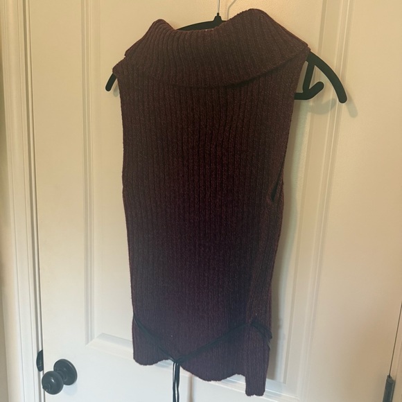 Faded Glory Burgundy Knit Sweater - Picture 3 of 9